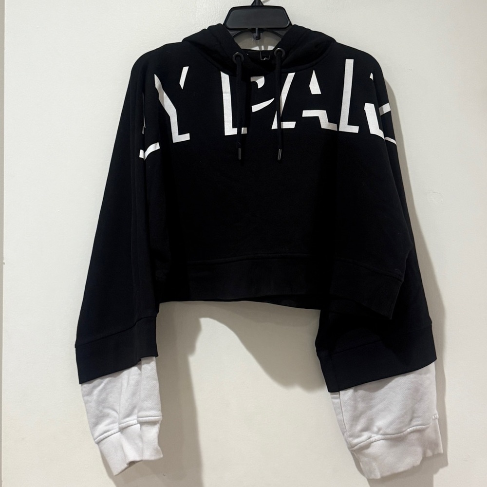 IVY PARK Black and White Hoodie